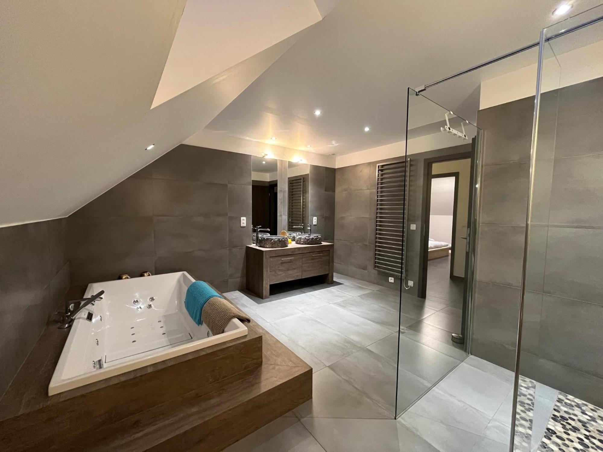 Apartmán Loft De Prestige Au Pied Du Circuit Francorchamps Exteriér fotografie